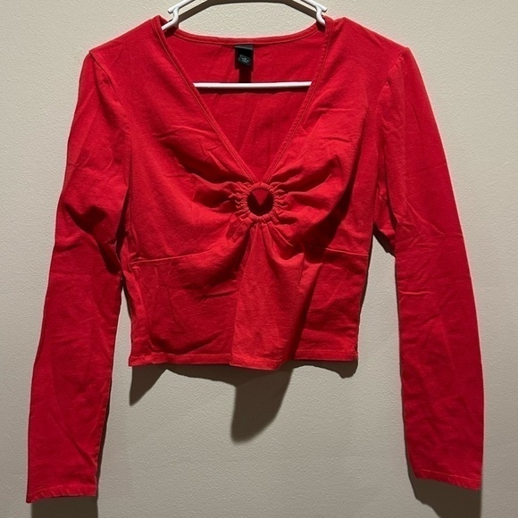 Wild Fable Women’s Crop Long Sleeve Top Size Medium- Red - Picture 4 of 5